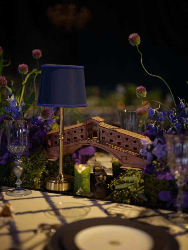 Naumachia Ball - Atelier LUM